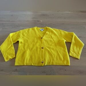 Filoro women’s yellow cashmere cardigan heart buttons size medium